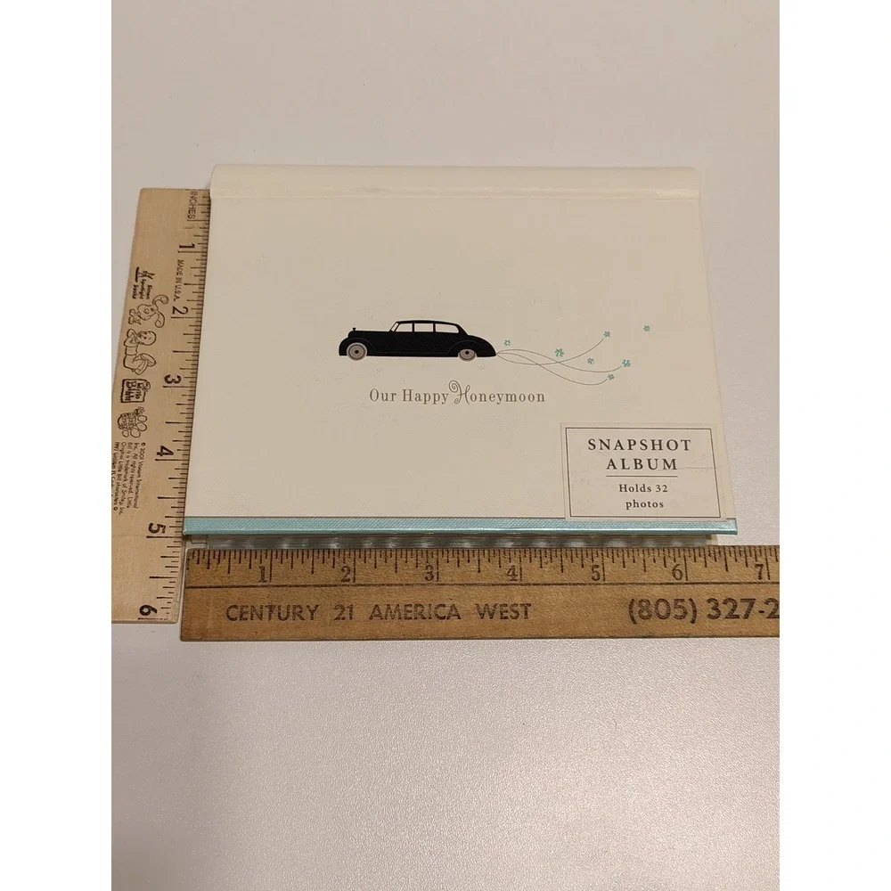 Hallmark Honeymoon Snapshot Photo Album; Holds 30 - 4